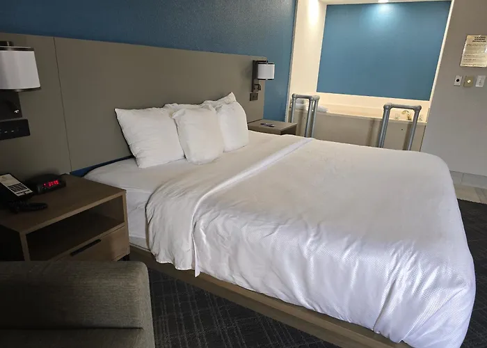 Comfort Near I-57 Inn