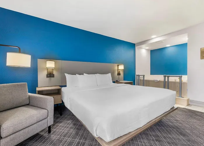 Comfort Near I-57