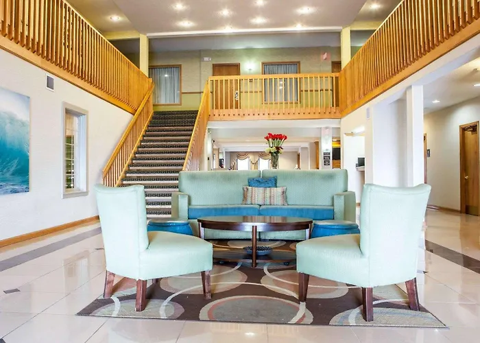 Inn Comfort Near I-57 Bourbonnais