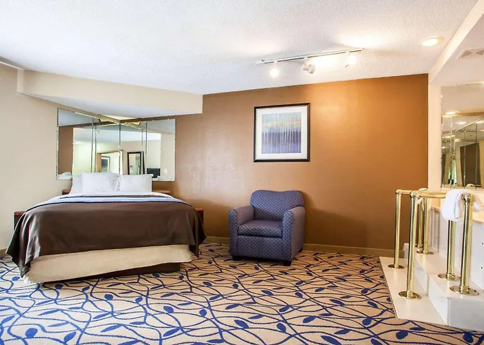Comfort Near I-57 Inn