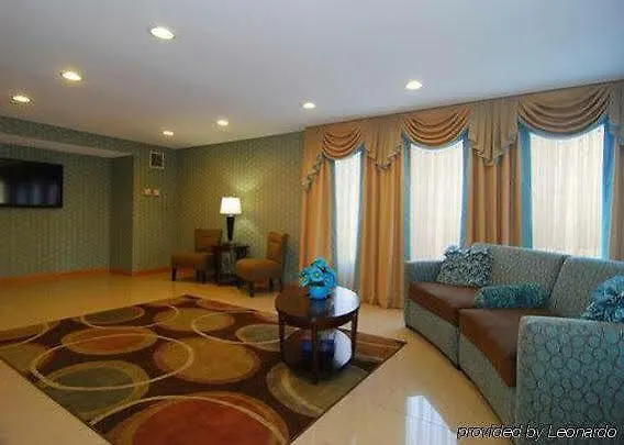 Comfort Near I-57 Inn